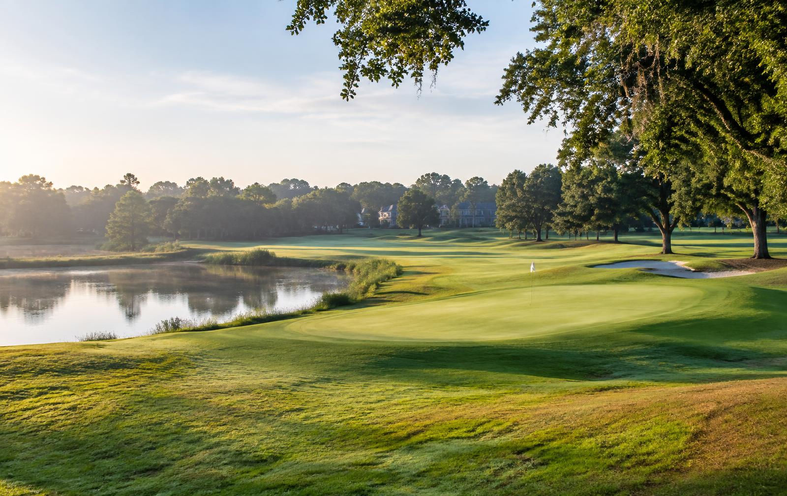 Representative photograph of a North Carolina golf landscape